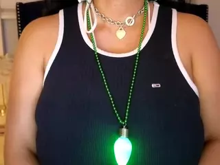 Selena Adams's Live Sex Cam Show